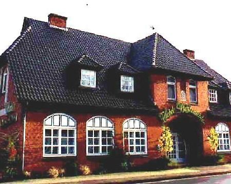 Hotel-Restaurant Pfeffermuehle Dörverden Exterior foto